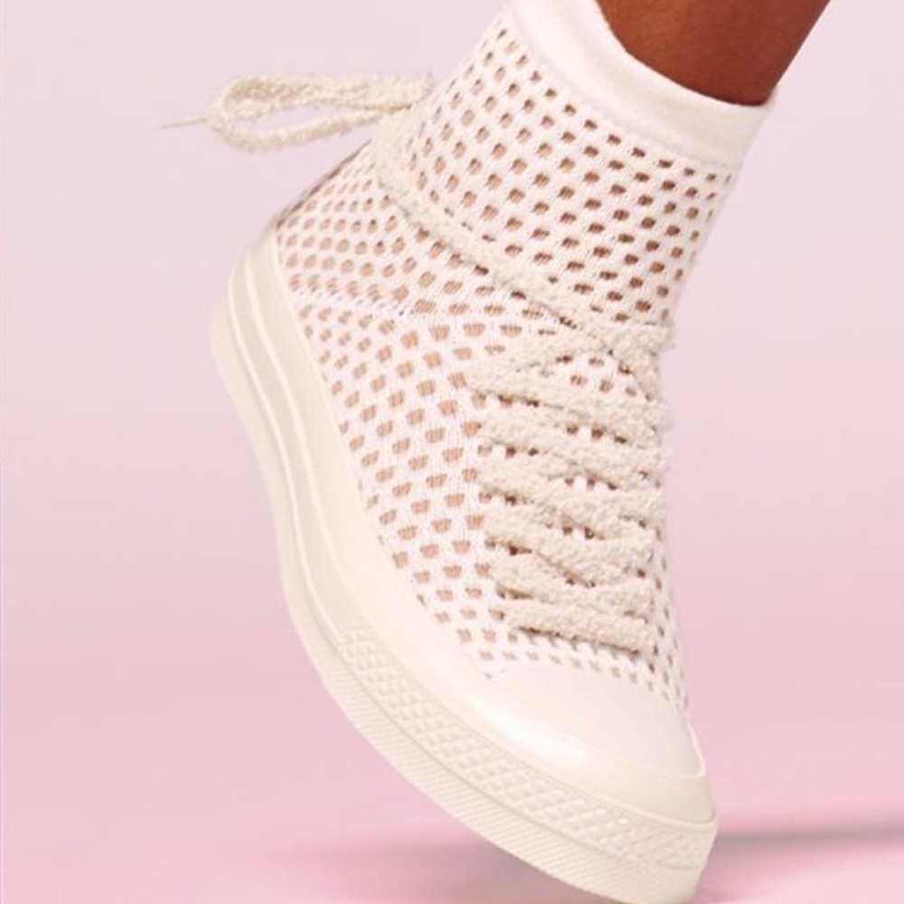 Brand new, never worn! Converse Ctas Circular Knit HI Egret